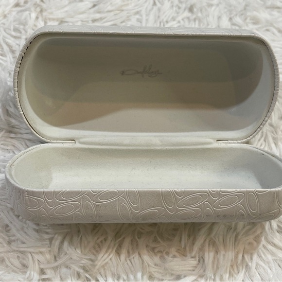 Oakley Breathless Wrap Sunglasses Antique Plum 05-944 130 - Picture 7 of 9